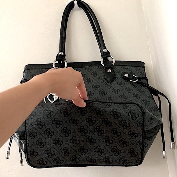 Guess Shoulder Bag - Picture 6 of 6